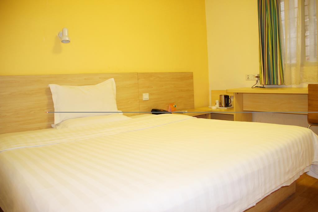 7Days Inn Wuhan Zongguan 客房 照片