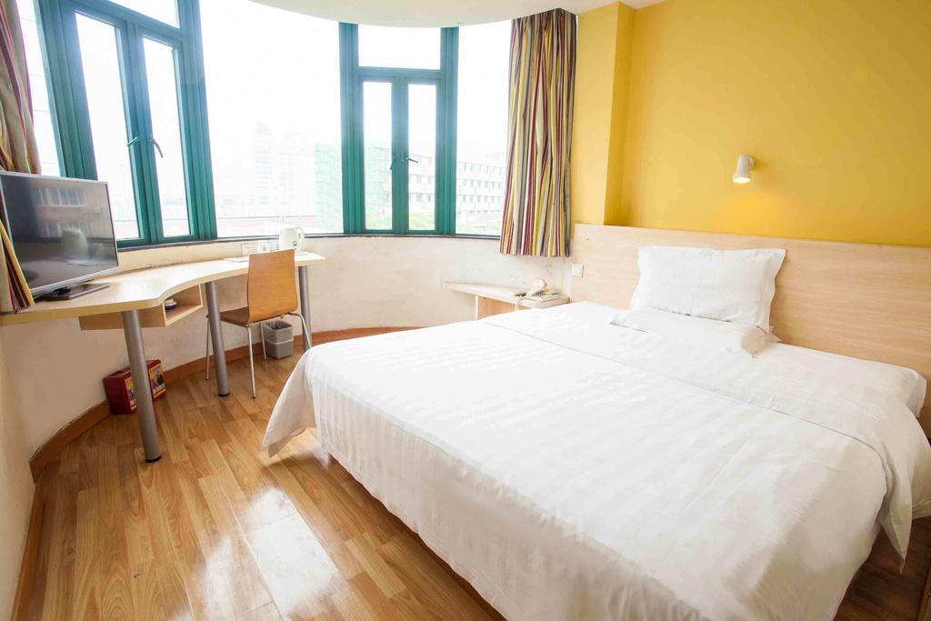 7Days Inn Wuhan Zongguan 客房 照片